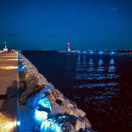 Grau Du Roi Avec Jardin *